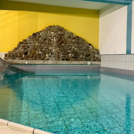アパート 11 - Ferienresidenz Roseneck, 2 Schlafzimmer, Mit Schwimmbad In Bei Feldberg *